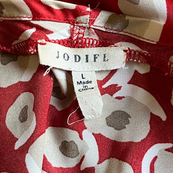 JODIFL Satin Red and Cream Circle Patterned Blouse - Picture 4 of 5